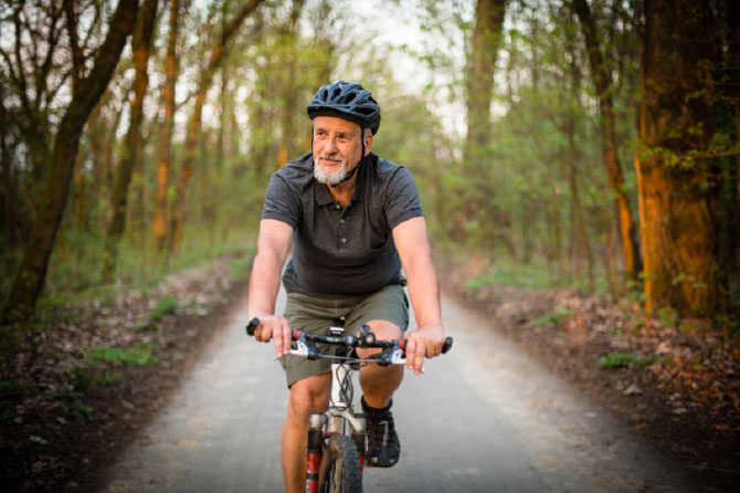 Kaj kolagen pravzaprav je, kje ga dobimo in zakaj ga je koristno uporabljati