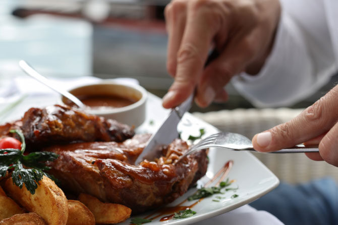 Stoletniki jedo malo in skromno