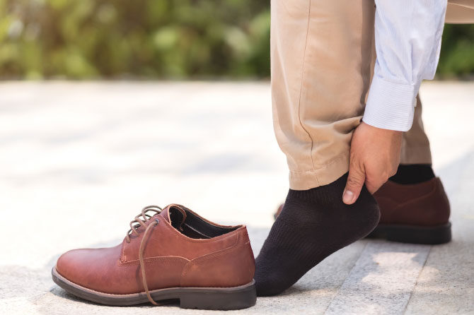 Bolečina v peti – Z nekaj nasveti do lažjega koraka